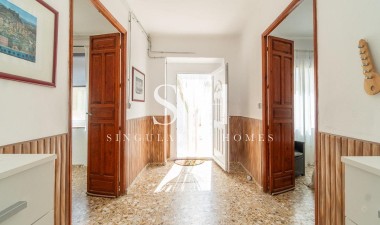 Resale - House - Torre - Pacheco - Roldán