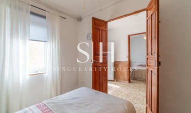 Resale - House - Torre - Pacheco - Roldán