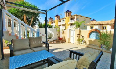 Herverkoop - Villa - Orihuela Costa - Villamartin