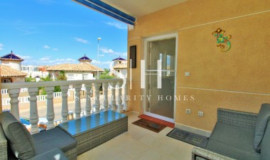 Herverkoop - Villa - Orihuela Costa - Villamartin