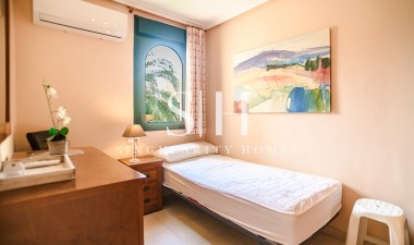 Odsprzedaż - Villa - Torrevieja - Costa Blanca