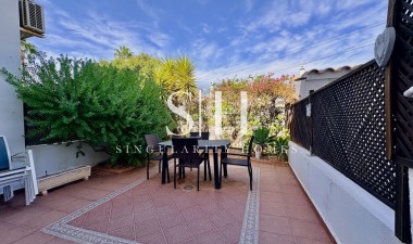 Wiederverkauf - Haus - Orihuela Costa - Villamartin