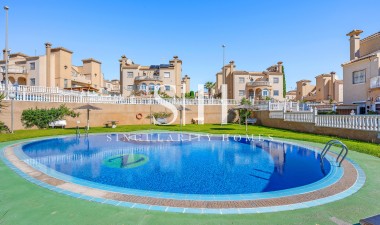 Återförsäljning - Villa - Orihuela Costa - Costa Blanca