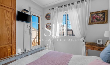 Återförsäljning - Villa - Orihuela Costa - Costa Blanca