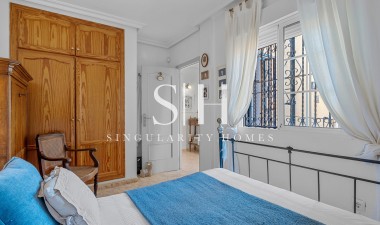Återförsäljning - Villa - Orihuela Costa - Costa Blanca