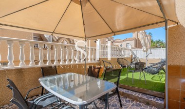 Återförsäljning - Villa - Orihuela Costa - Costa Blanca