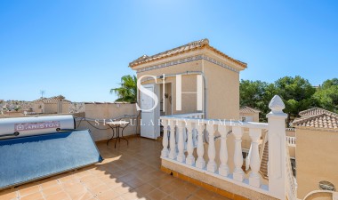 Återförsäljning - Villa - Orihuela Costa - Costa Blanca
