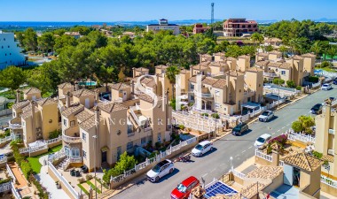 Återförsäljning - Villa - Orihuela Costa - Costa Blanca