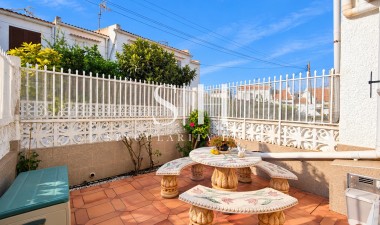 Odsprzedaż - Dom - Torrevieja - Costa Blanca