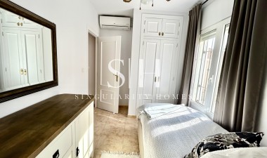 Resale - House - Campoamor - Costa Blanca