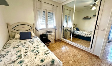 Resale - Villa - Guardamar del Segura - EL RASO