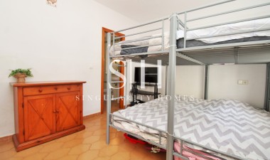 Resale - Apartment / flat - Orihuela Costa - Villamartin