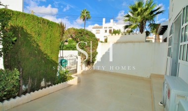 Wiederverkauf - Haus - Orihuela Costa - Villamartin