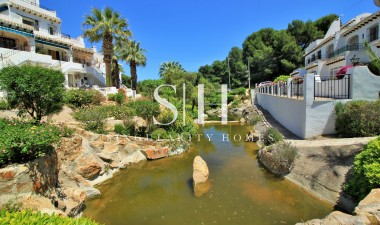 Wiederverkauf - Haus - Orihuela Costa - Villamartin
