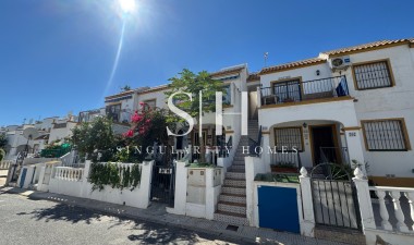 Återförsäljning - Lägenhet / lägenhet - Orihuela Costa - Los Almendros-la Florida