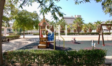 Wiederverkauf - Bungalow - Pilar de la Horadada - Costa Blanca