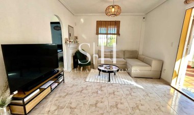 Återförsäljning - Villa - Orihuela Costa - Costa Blanca