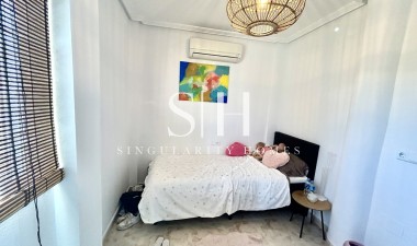 Återförsäljning - Villa - Orihuela Costa - Costa Blanca