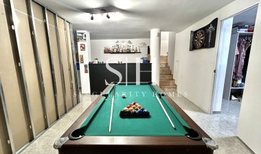 Återförsäljning - Villa - Orihuela Costa - Costa Blanca