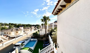 Återförsäljning - Villa - Orihuela Costa - Costa Blanca