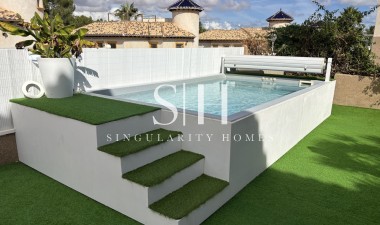 Återförsäljning - Villa - Orihuela Costa - Costa Blanca
