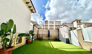 Återförsäljning - Villa - Orihuela Costa - Costa Blanca