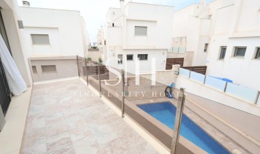 Odsprzedaż - Villa - Orihuela Costa - Costa Blanca