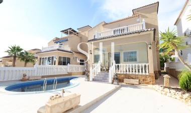 Resale - Villa - Orihuela Costa - Costa Blanca