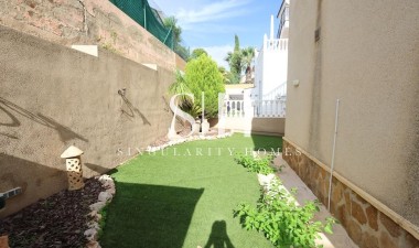 Resale - Villa - Orihuela Costa - Costa Blanca