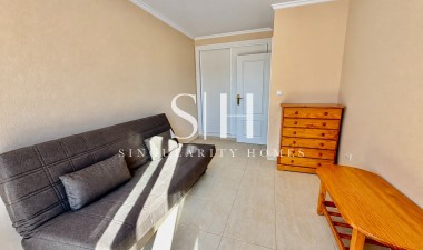 Resale - House - Torrevieja - La Siesta/ El Chaparral