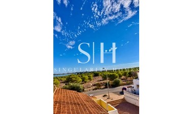 Resale - House - Torrevieja - La Siesta/ El Chaparral