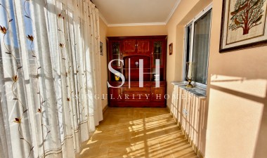 Resale - House - Torrevieja - La Siesta/ El Chaparral