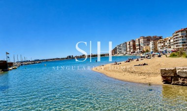 Herverkoop - Appartement / flat - Torrevieja - Puerto