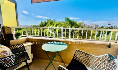 Herverkoop - Appartement / flat - Torrevieja - Puerto
