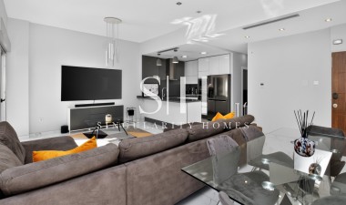 Resale - Villa - Orihuela Costa - Villamartin