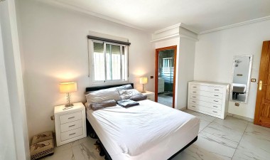 Resale - Villa - Orihuela Costa - La Zenia