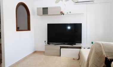 Resale - Townhouse - Torrevieja - Aguas nuevas 1