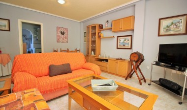 Resale - Apartment / flat - Orihuela Costa - Punta Prima