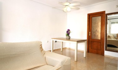 Resale - Townhouse - Torrevieja - Aguas nuevas 1