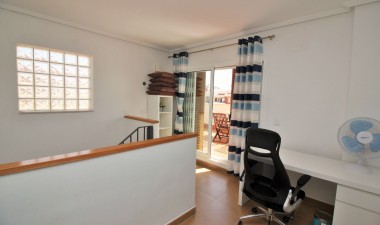 Resale - Townhouse - Orihuela Costa - Punta Prima