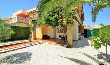 Resale - House - Orihuela Costa - Punta Prima