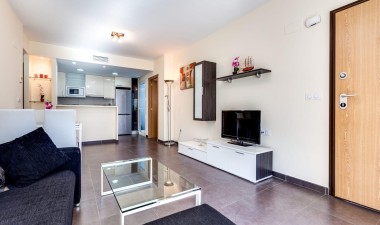 Resale - Apartment / flat - Torrevieja - La Mata