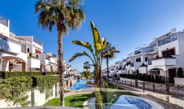 Resale - Apartment / flat - Torrevieja - La Mata