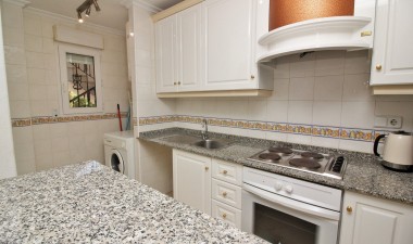 Resale - Apartment / flat - Orihuela Costa - Villamartín