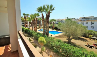 Resale - Apartment / flat - Orihuela Costa - Villamartín