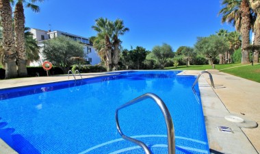 Resale - Apartment / flat - Orihuela Costa - Villamartín