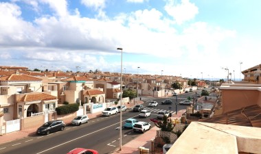 Resale - Townhouse - Torrevieja - Aguas nuevas 1