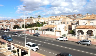 Resale - Townhouse - Torrevieja - Aguas nuevas 1