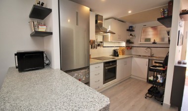 Resale - Apartment / flat - Orihuela Costa - Punta Prima