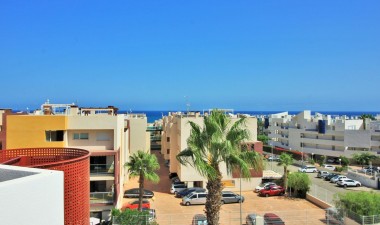 Resale - Apartment / flat - Orihuela Costa - Punta Prima